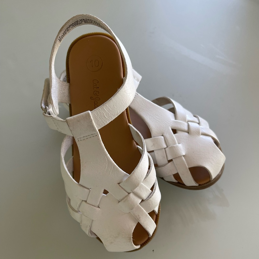 Children’s Sandals like new Cat & Jack